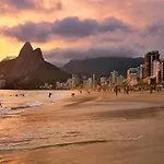 Ipanema apartamento ao lado da praia e metrô